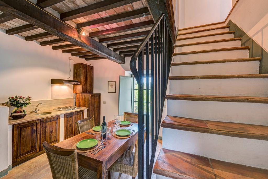 קסטלנואובו ברארדנגה Residence Castello Di Orgiale מראה חיצוני תמונה