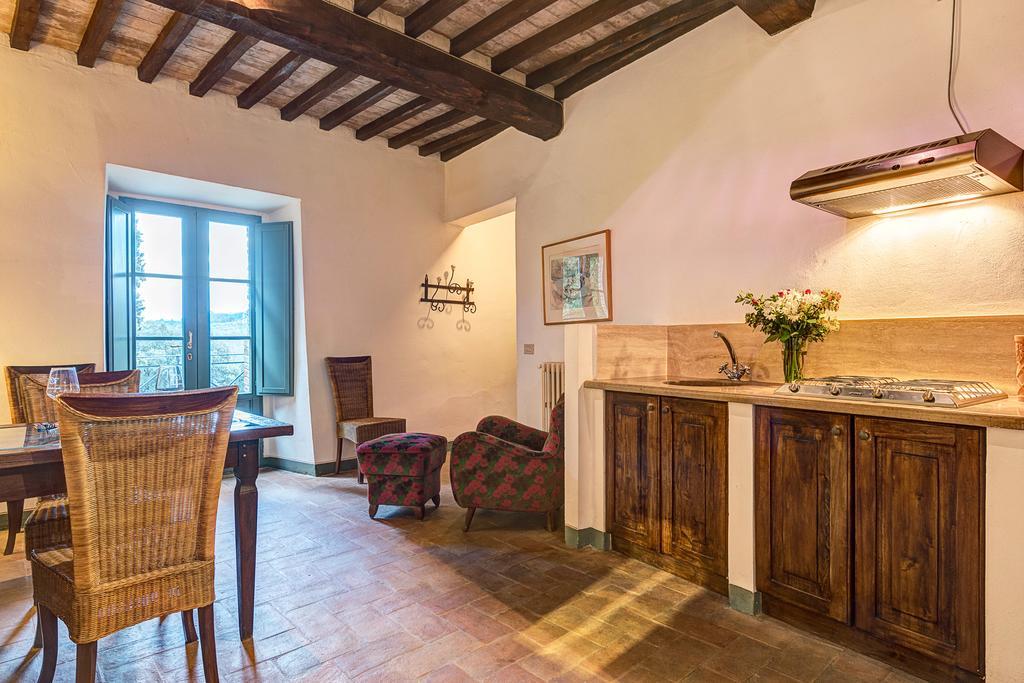 קסטלנואובו ברארדנגה Residence Castello Di Orgiale מראה חיצוני תמונה