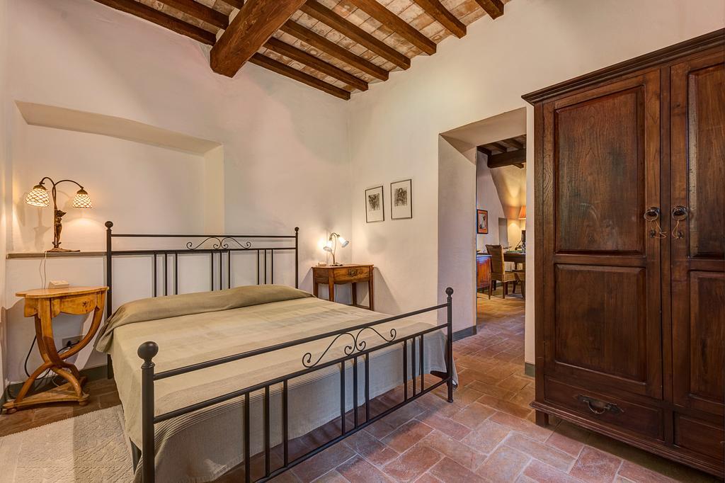 קסטלנואובו ברארדנגה Residence Castello Di Orgiale מראה חיצוני תמונה